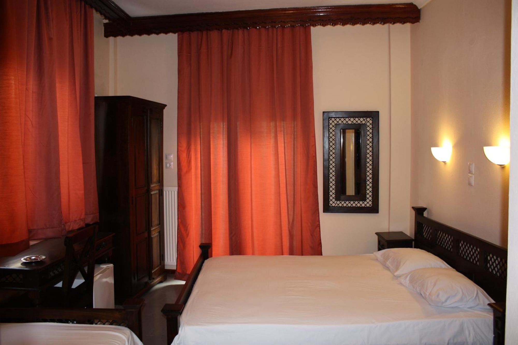 Dionyssos Hotel Limenas  Exterior photo