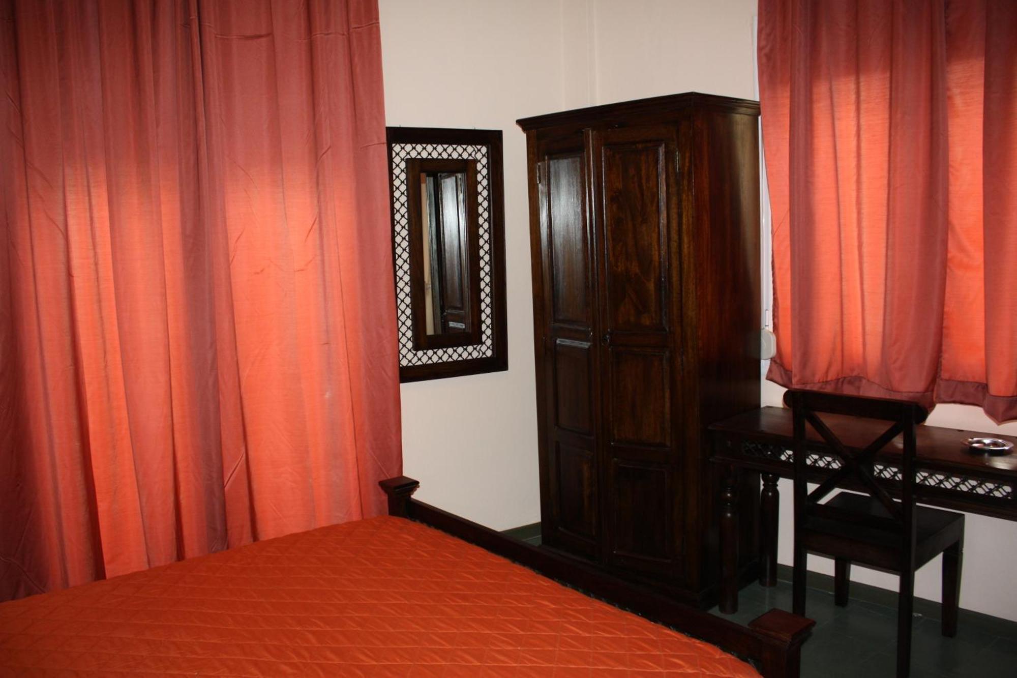 Dionyssos Hotel Limenas  Exterior photo